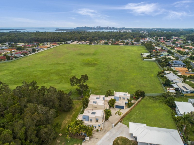 2/32 Park Avenue, Yamba NSW 2464