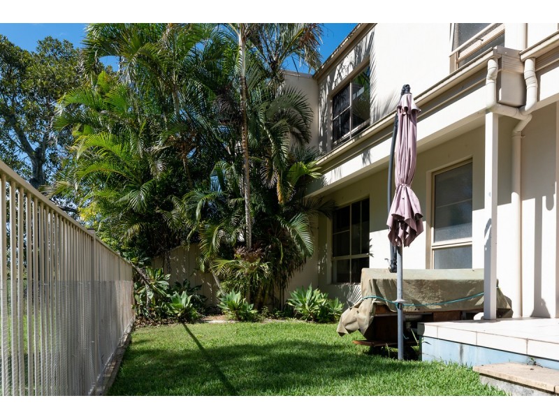 2/32 Park Avenue, Yamba NSW 2464