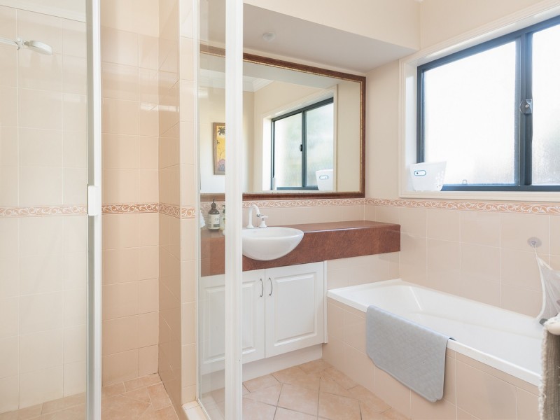 33 Oceania Court, Yamba NSW 2464