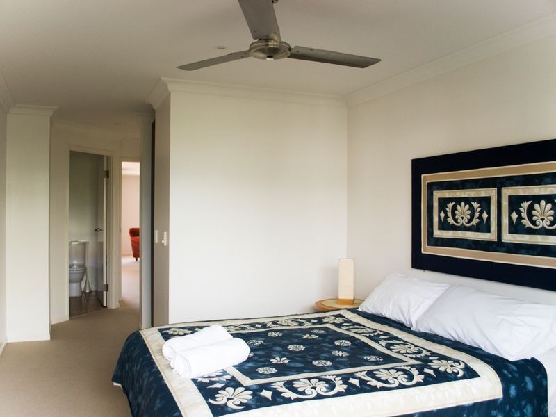 Sands 54/19-21 Pacific Parade, Yamba NSW 2464