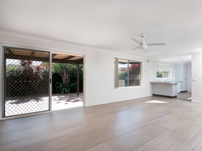 14 Witonga Drive, Yamba NSW 2464