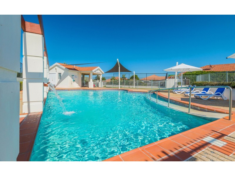 52/20-21 Pacific Parade, Yamba NSW 2464