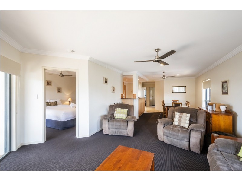 Block 1 Unit 8/18-19 Pacific Parade, Yamba NSW 2464