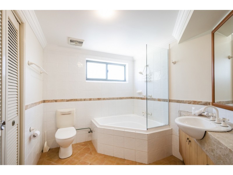 Block 1 Unit 8/18-19 Pacific Parade, Yamba NSW 2464