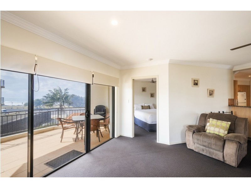 block 1 unit 8/18-19 Pacific Parade, Yamba NSW 2464