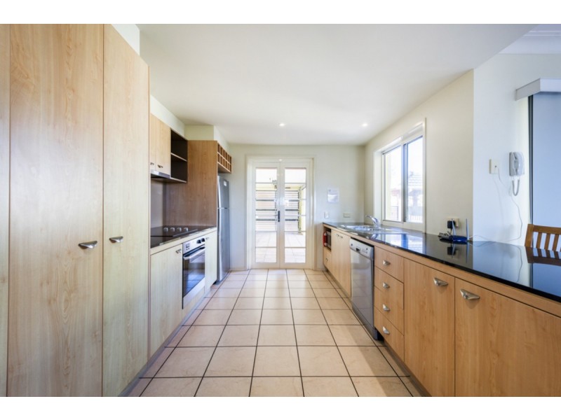 66/20-21 Pacific Parade, Yamba NSW 2464