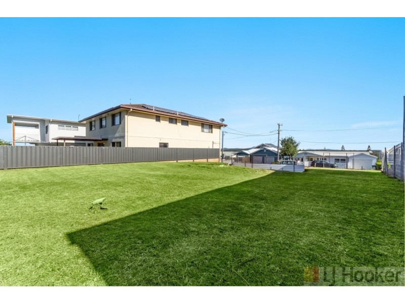 4 Link Street, Yamba NSW 2464