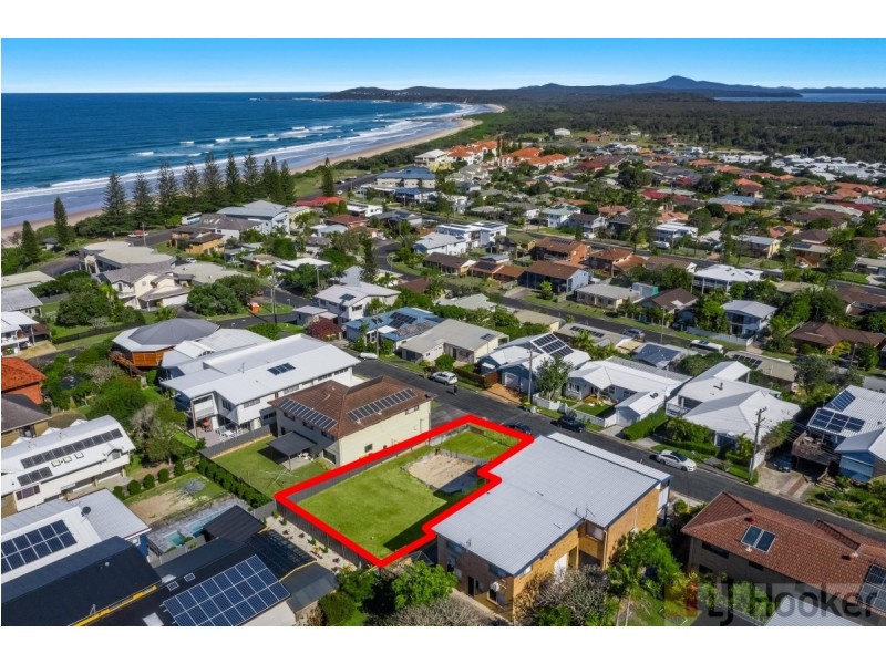 4 Link Street, Yamba NSW 2464