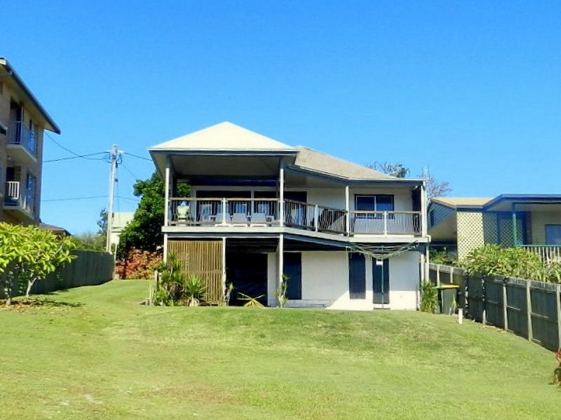 13 Campbells Lane, Yamba NSW 2464