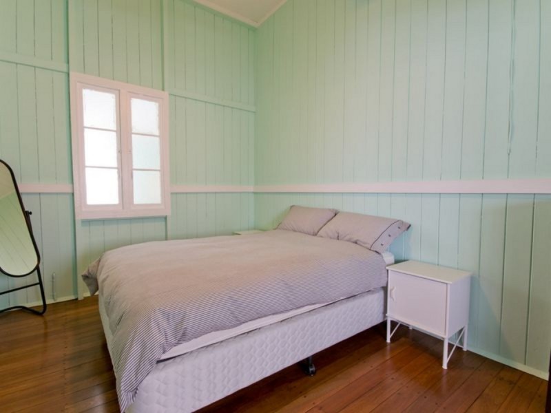 13 Campbells Lane, Yamba NSW 2464