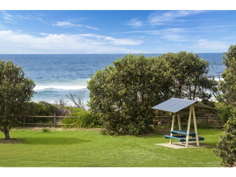 30/20-21 Pacific Parade, Yamba NSW 2464
