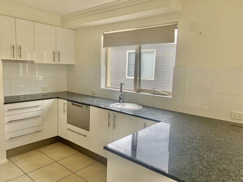 2/74 Wooli Street, Yamba NSW 2464