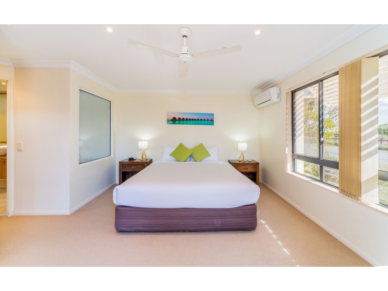 49/20-21 Pacific Parade, Yamba NSW 2464