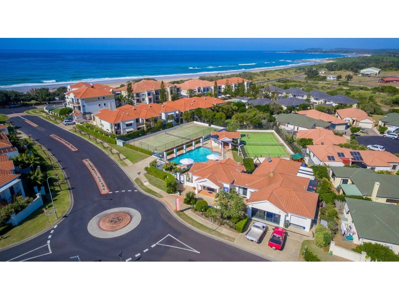 21/20-21 Pacific Parade, Yamba NSW 2464