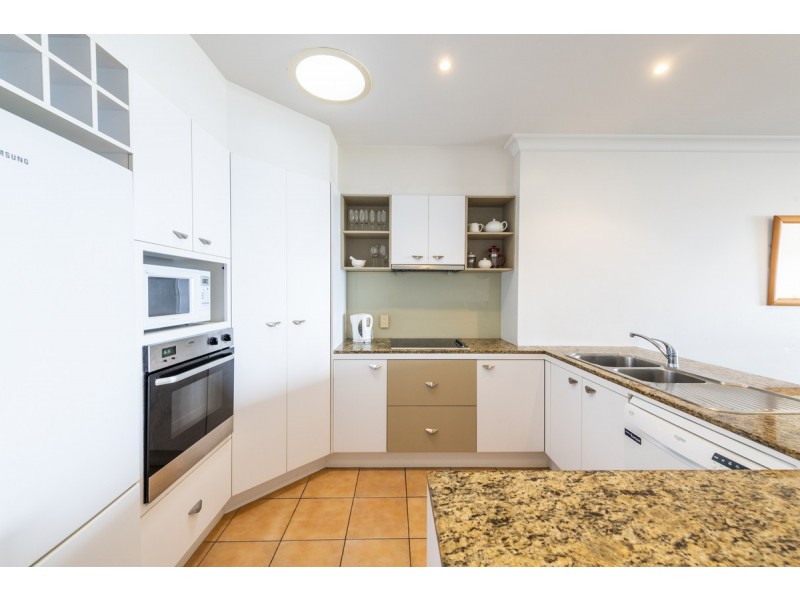 21/20-21 Pacific Parade, Yamba NSW 2464