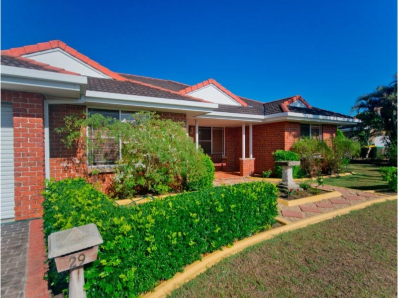 29 Mariners Way, Yamba NSW 2464