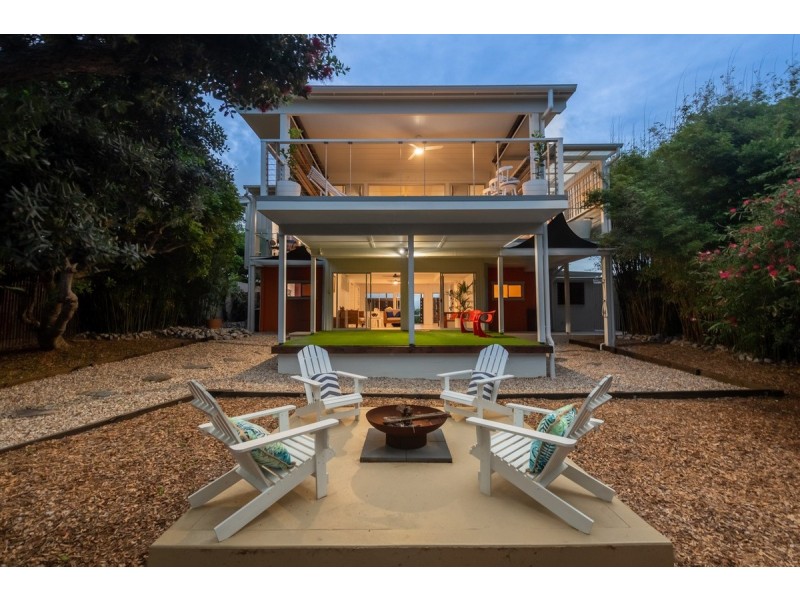 142 Ocean Road, Brooms Head NSW 2463