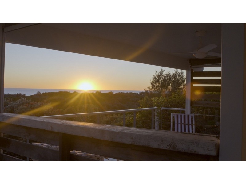 142 Ocean Road, Brooms Head NSW 2463