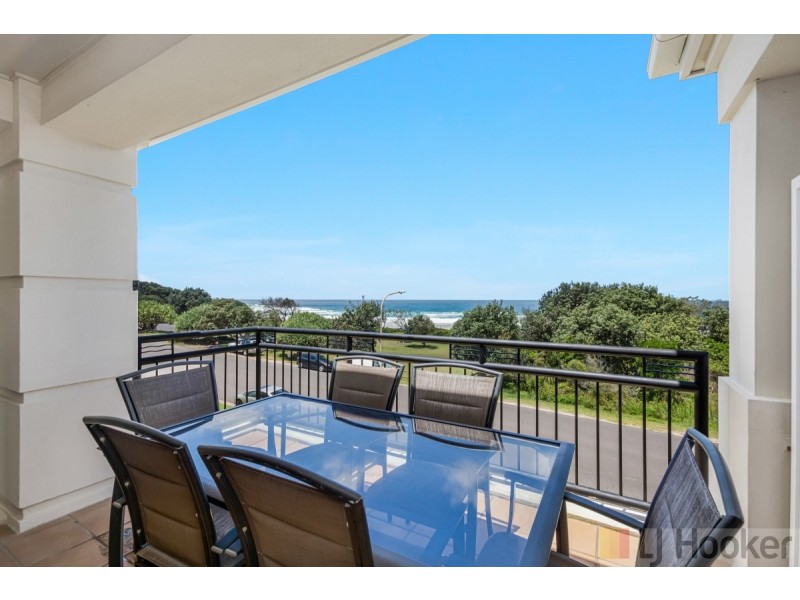 35/20-21 Pacific Parade, Yamba NSW 2464