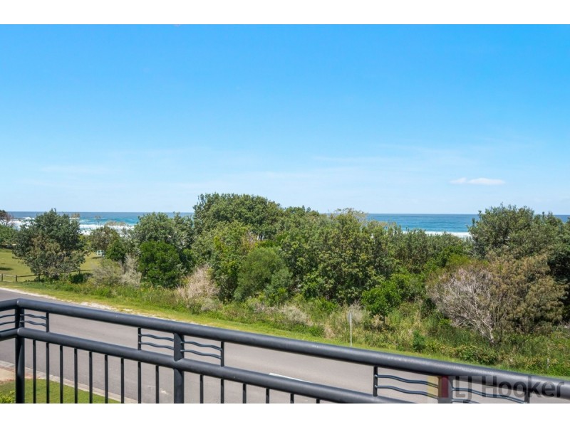 47/20-21 Pacific Parade, Yamba NSW 2464