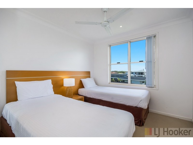 65/20-21 Pacific Parade, Yamba NSW 2464