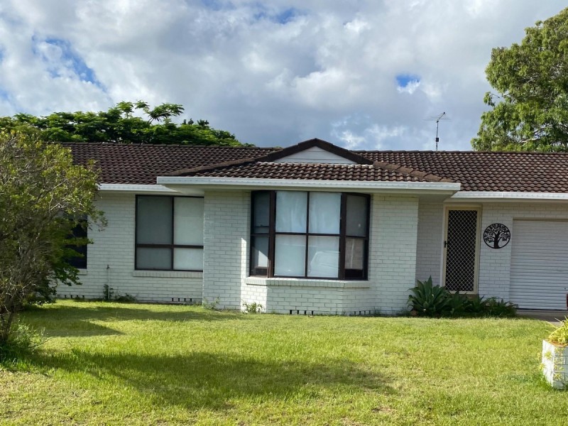 12 Casuarina Close, Yamba NSW 2464