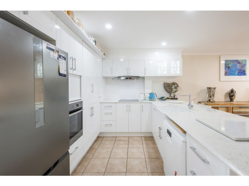 B5 U5/18-19 Pacific Parade, Yamba NSW 2464