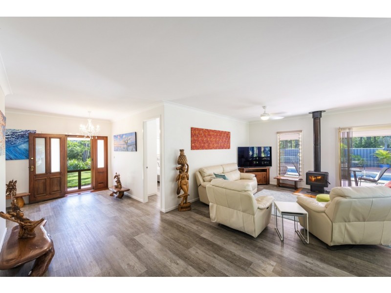 6a Island View Road, Woombah NSW 2469