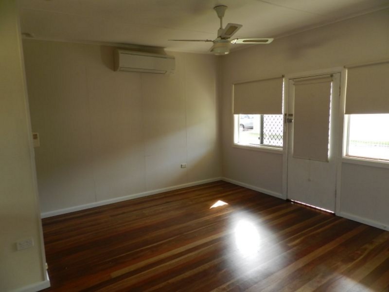 1/27 Queen Street, Yamba NSW 2464