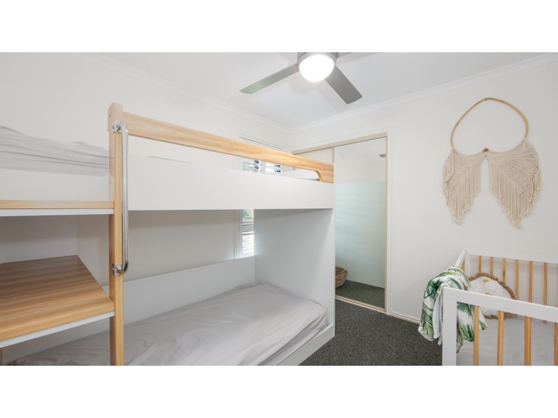 24 Bayview Drive, Yamba NSW 2464