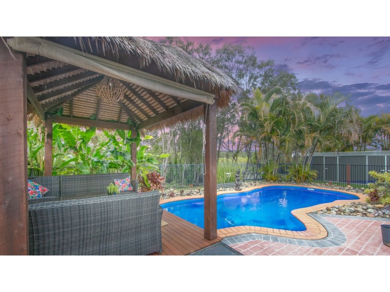 24 Bayview Drive, Yamba NSW 2464