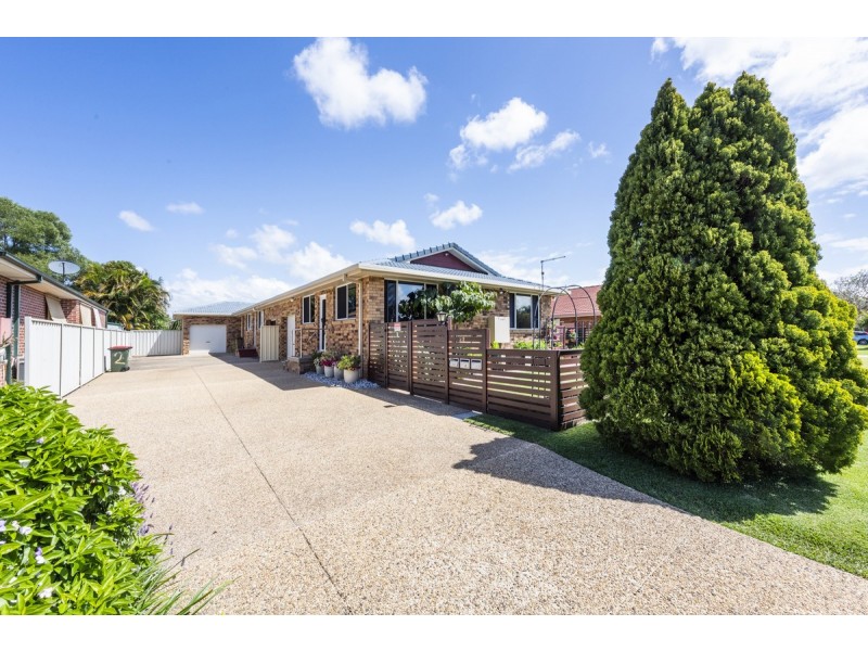 1/22 Waratah Avenue, Yamba NSW 2464