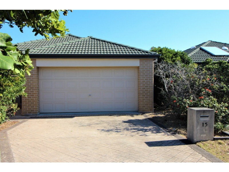 15 Oceania Court, Yamba NSW 2464