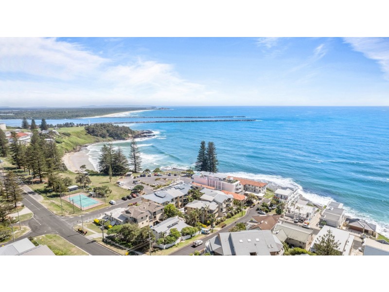 19/4 Queen Street, Yamba NSW 2464