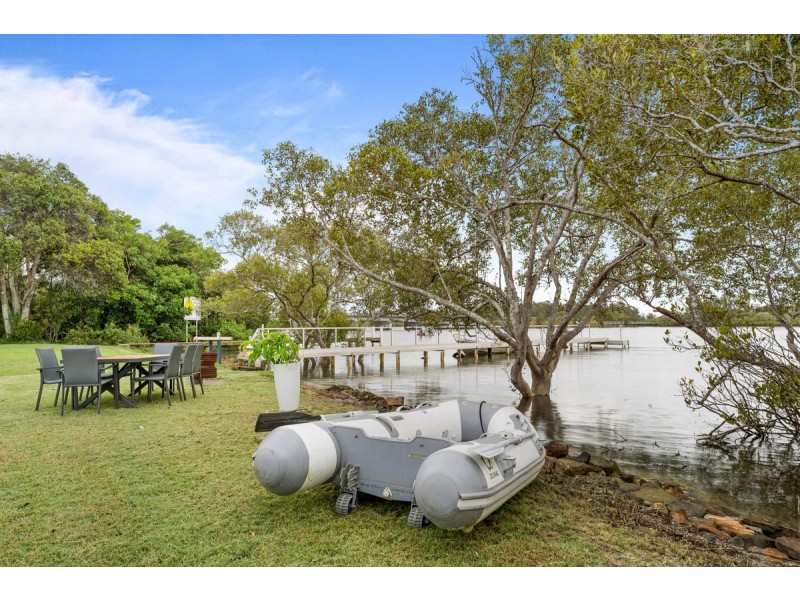 13 Oyster Channel Road, Micalo Island NSW 2464