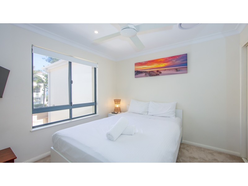 52/20-21 Pacific Parade, Yamba NSW 2464