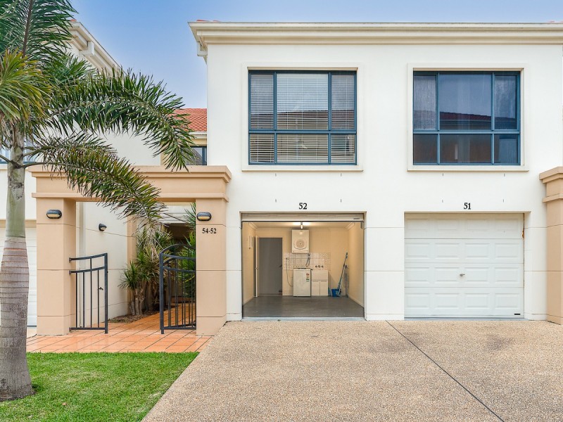 52/20-21 Pacific Parade, Yamba NSW 2464