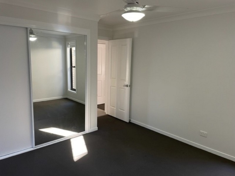 2/53 William Avenue, Yamba NSW 2464