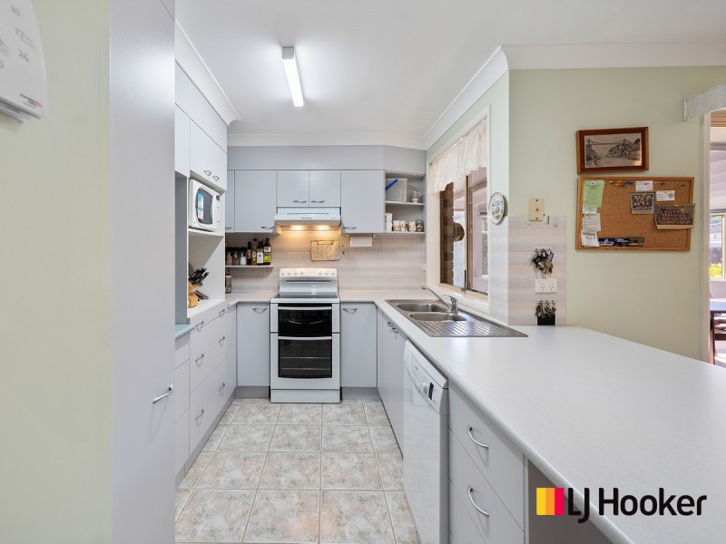 8 Binnacle Court, Yamba NSW 2464
