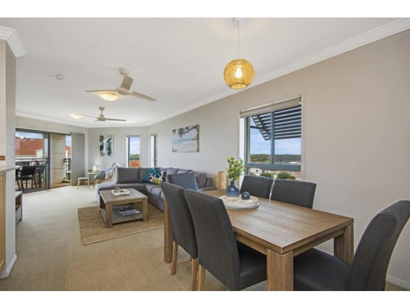 B2 U12/18-19 Pacific Parade, Yamba NSW 2464