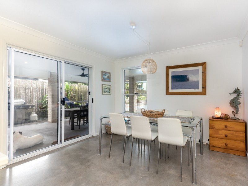 98 Lakes Boulevard, Wooloweyah NSW 2464