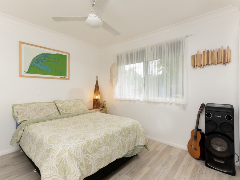 98 Lakes Boulevard, Wooloweyah NSW 2464