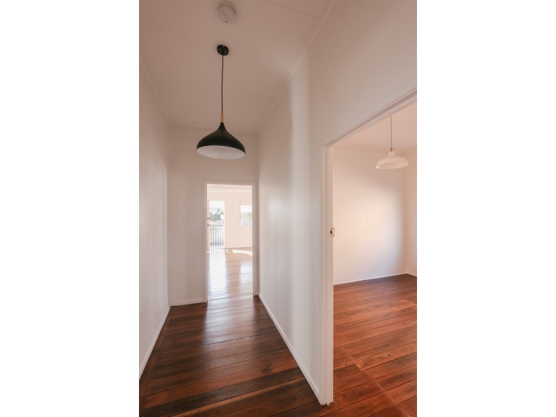 10 Beach Street, Yamba NSW 2464