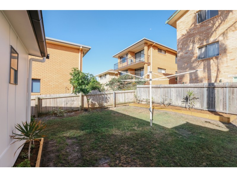 10 Beach Street, Yamba NSW 2464