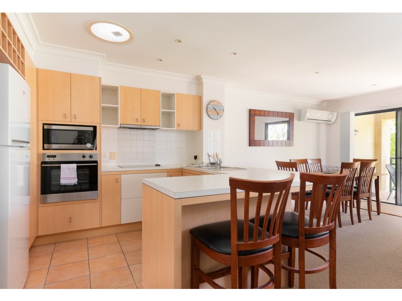 57/20-21 Pacific Parade, Yamba NSW 2464