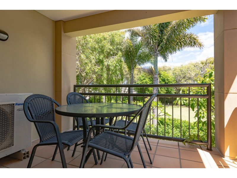 57/20-21 Pacific Parade, Yamba NSW 2464