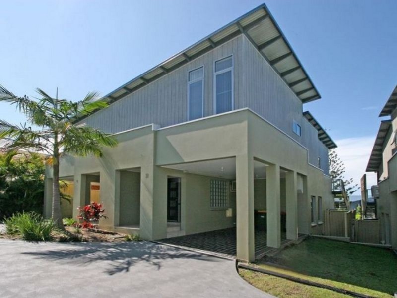 2/6 Bay Street, Angourie NSW 2464