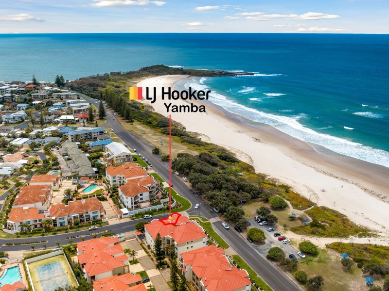 10/20-21 Pacific Parade, Yamba NSW 2464