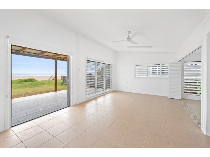 25 Ocean Road, Brooms Head NSW 2463