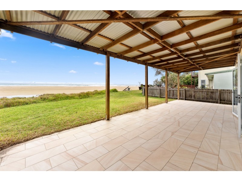 25 Ocean Road, Brooms Head NSW 2463